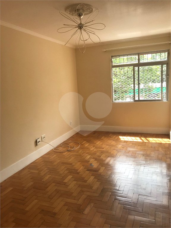 Apartamento à venda com 2 quartos em Vila Romana, São Paulo, SP