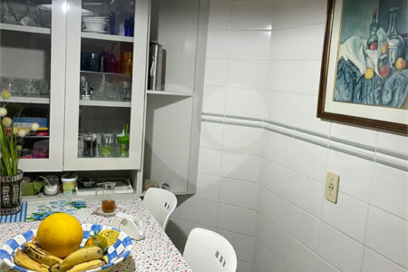 Apartamento à venda com 3 suítes em Granja Julieta, São Paulo, SP