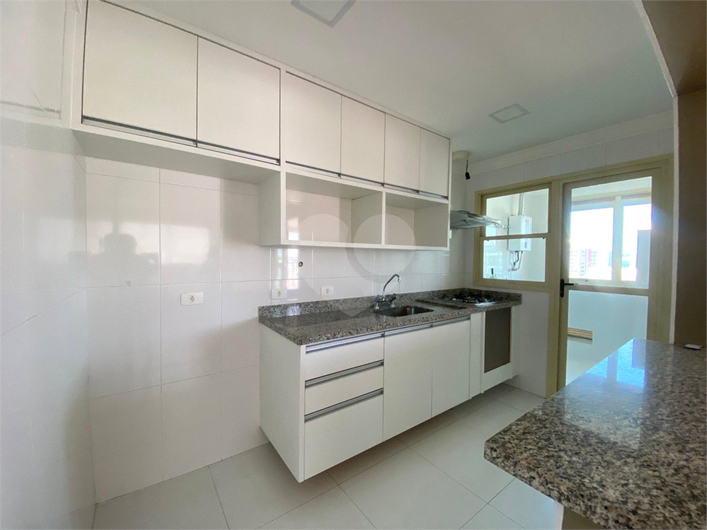 Apartamento para alugar com 2 quartos, sendo 1 suíte, em Santana, São Paulo, SP