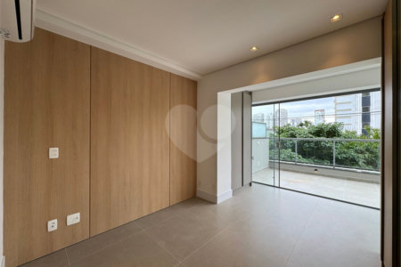 Studio à venda com 1 suíte em Vila Cordeiro, São Paulo, SP