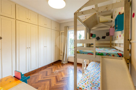 Casa à venda com 4 suítes no condomínio Saint Germain, São Paulo - SP