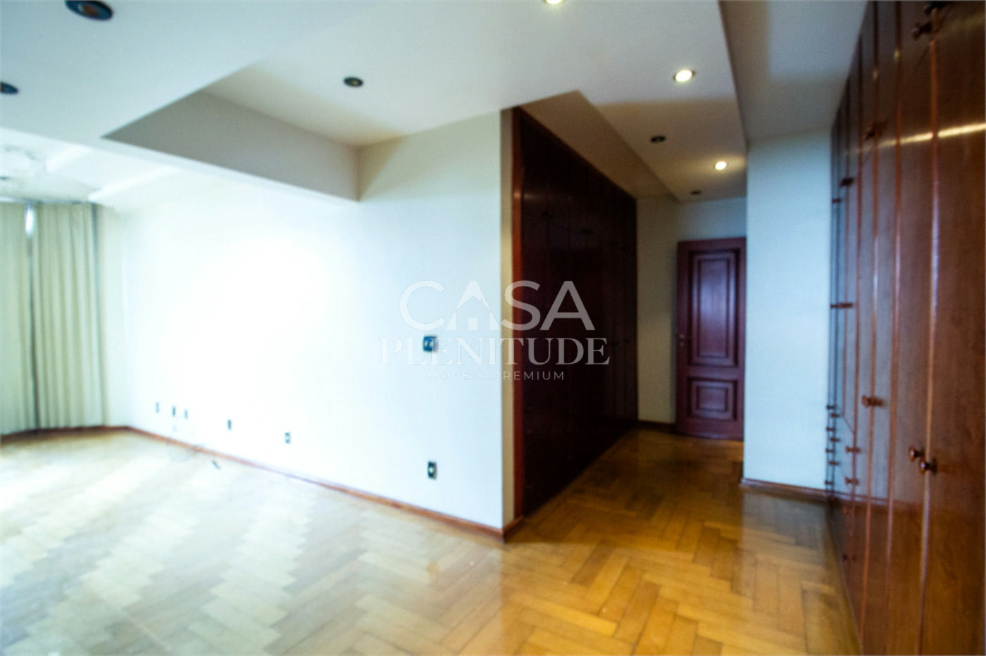 Apartamento à venda com 4 suítes no Centro, Sorocaba, SP