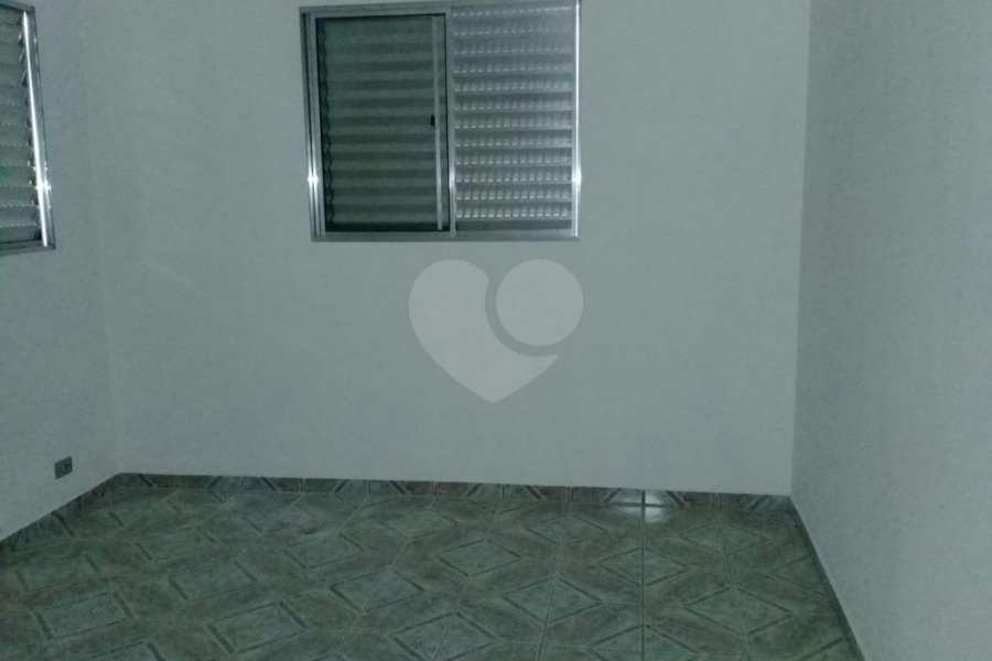 Sobrado à venda com 3 quartos, sendo 1 suíte,  em Horto, São Paulo, SP