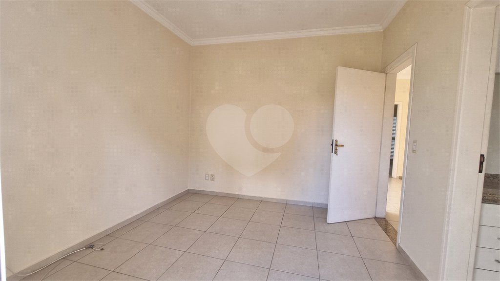 Casa à venda ou para alugar com 3 quartos, sendo 1 suíte,  no condomínio Residencial Villa dos Inglezes, Sorocaba - SP