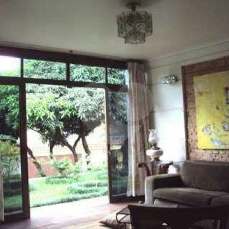 Casa Térrea à venda com 3 quartos, sendo 1 suíte, em Jardim Marajoara, São Paulo, SP