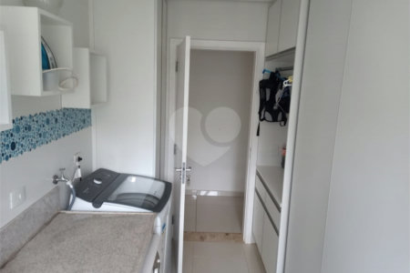 Casa à venda com 4 suítes no condomínio Villaggio Capriccio, Louveira - SP