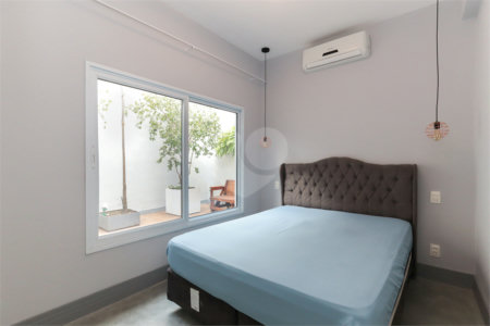 Casa à venda com 2 quartos, sendo 1 suíte,  em Chácara Santo Antônio, São Paulo, SP