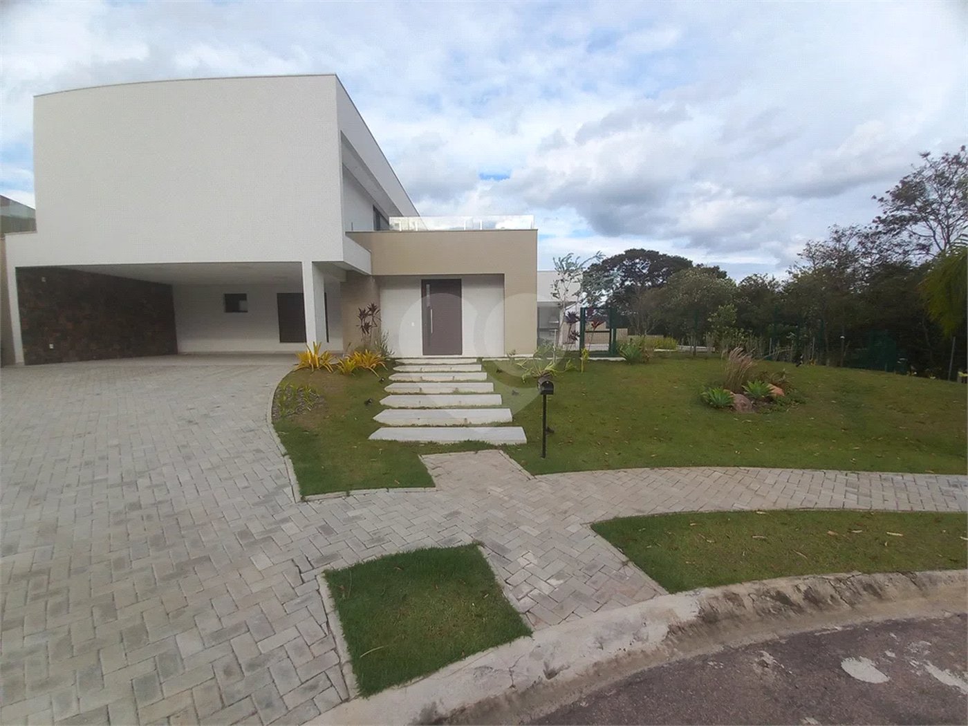Casa à venda com 4 suítes em Paineiras, Itupeva, SP