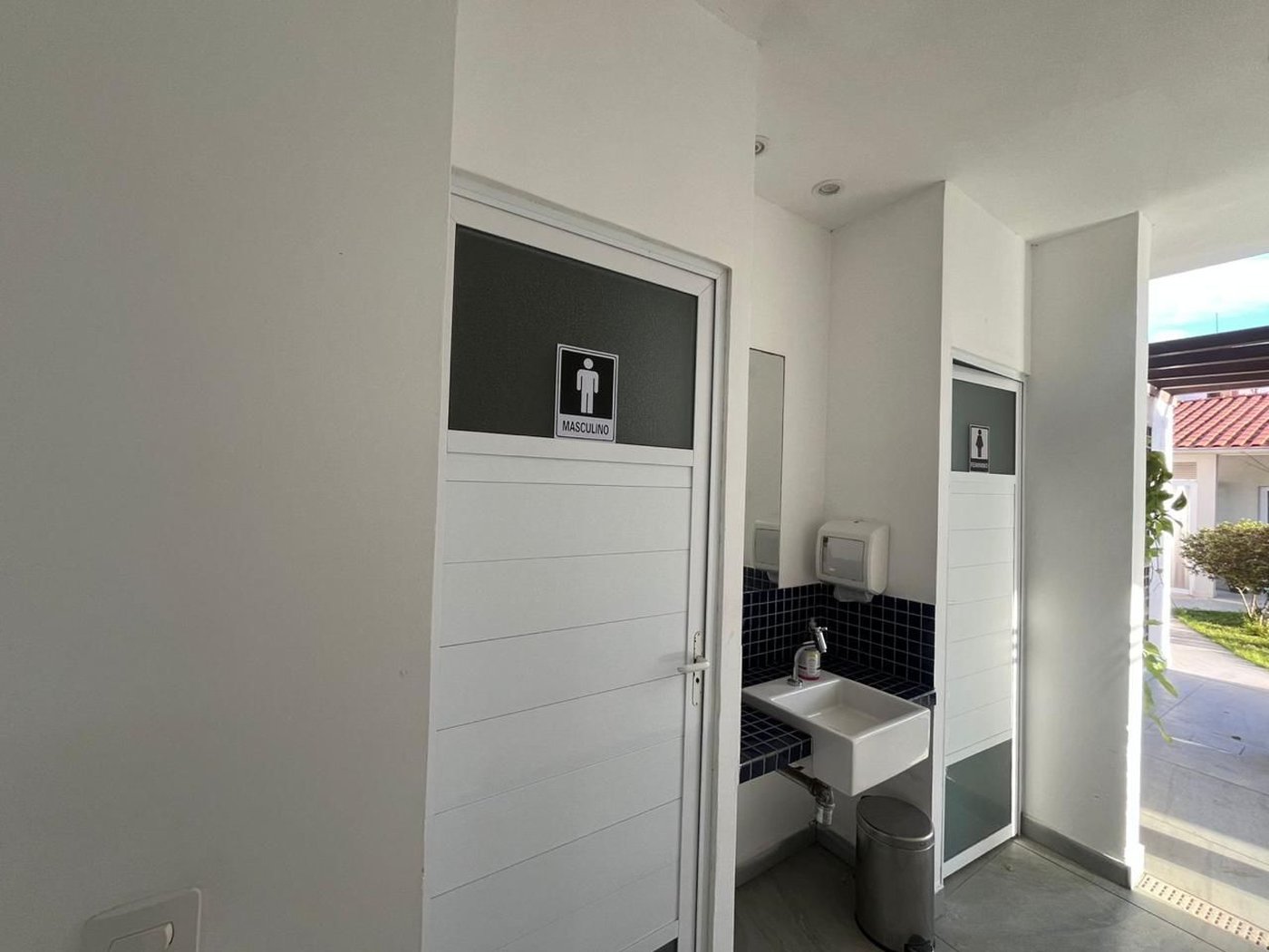 Casa com 2 dormitórios à venda, 80 m² por R$ 440.000,00 - Loteamento João Batista Julião - Guarujá/SP