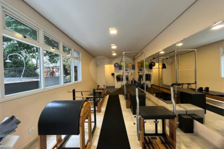 Apartamento à venda com 3 suítes em Bosque da Saúde, São Paulo, SP