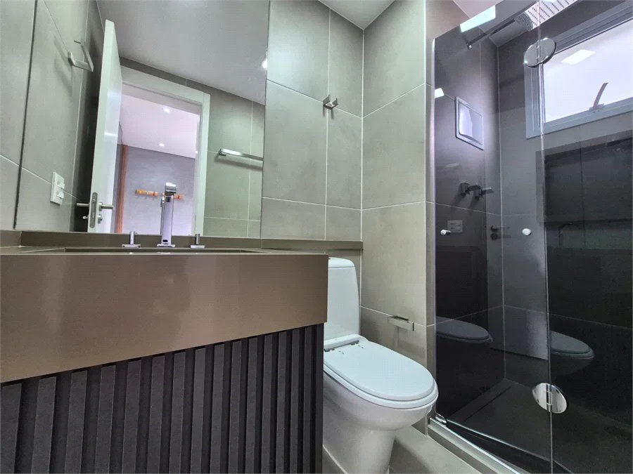Apartamento à venda com 4 quartos, sendo 2 suítes,  em Jardim Vazani, São Paulo, SP