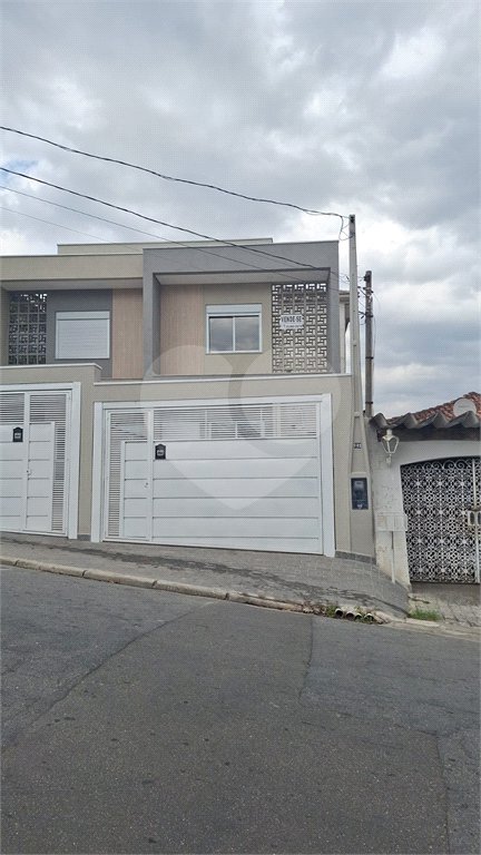 Sobrado à venda com 2 quartos, sendo 1 suíte, em Arujamérica, Arujá, SP