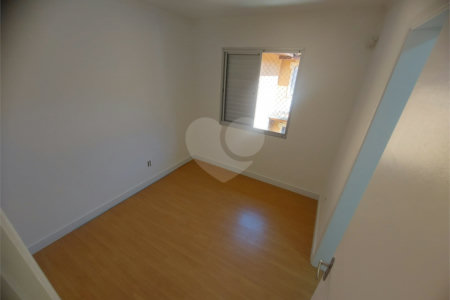 Casa à venda com 2 quartos, sendo 1 suíte,  em Jardim Torino, Cotia, SP