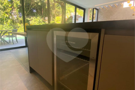 Duplex à venda com 6 suítes em Riviera, Bertioga, SP