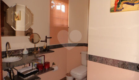 Casa à venda com 4 suítes em Nova Gardênia, Atibaia, SP