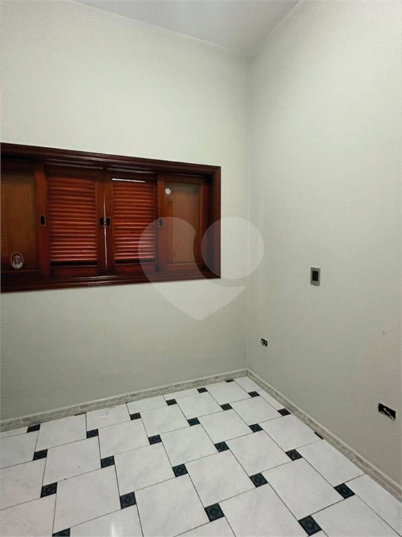 Casa à venda com 5 quartos, sendo 3 suítes, no condomínio Village Terras de Indaiá, Indaiatuba - SP