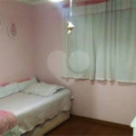 Casa à venda com 3 quartos, sendo 1 suíte, no condomínio Residencial Água Fria, São Paulo - SP