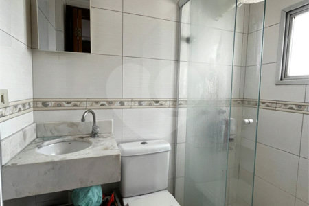 Apartamento à venda com 3 quartos, sendo 1 suíte,  em Alto da Lapa, São Paulo, SP
