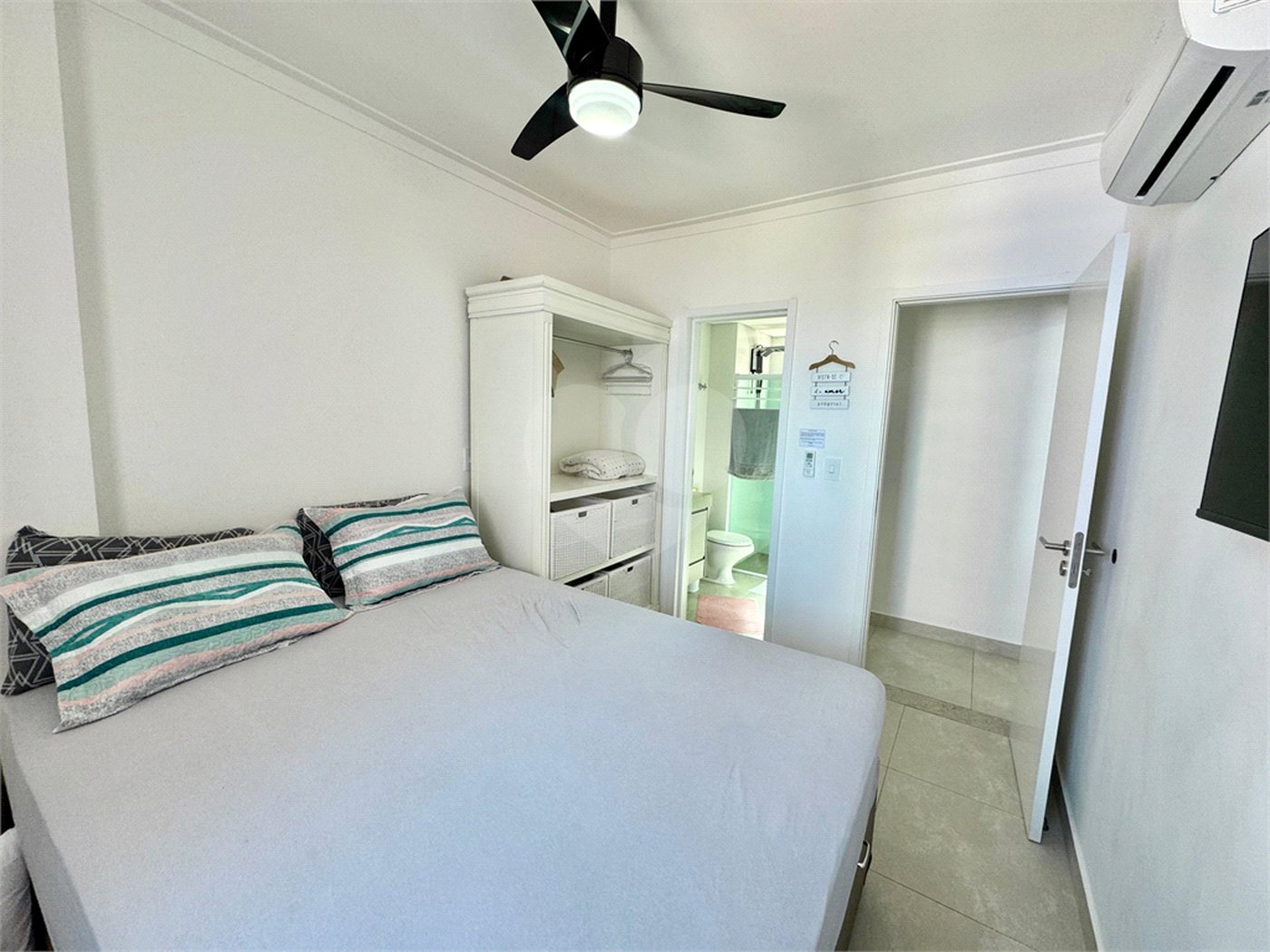 Apartamento à venda com 2 quartos em Caiçara, Praia Grande, SP