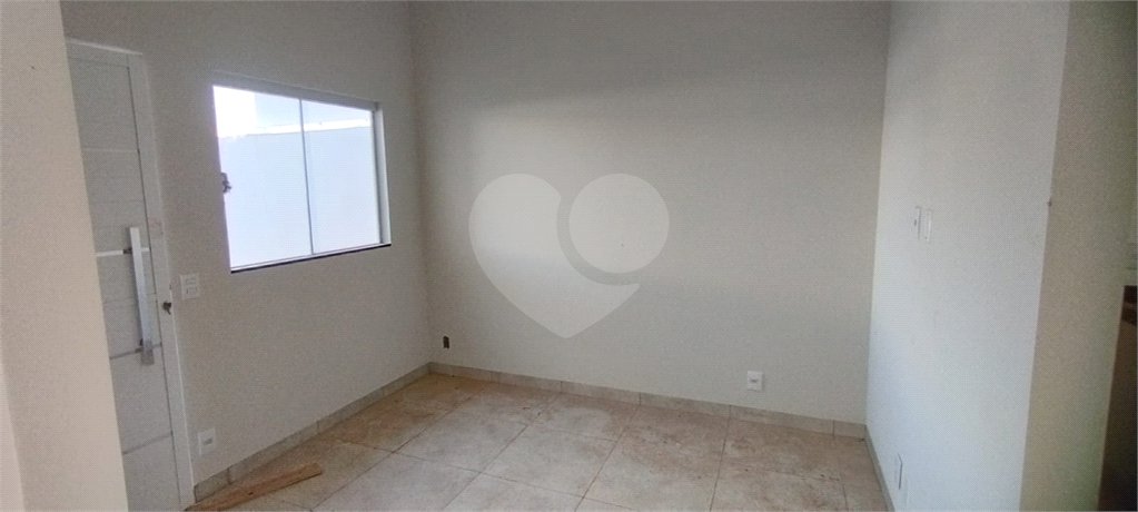 Casa à venda ou para alugar com 2 quartos, sendo 1 suíte, em Ipê, Três Lagoas, MS