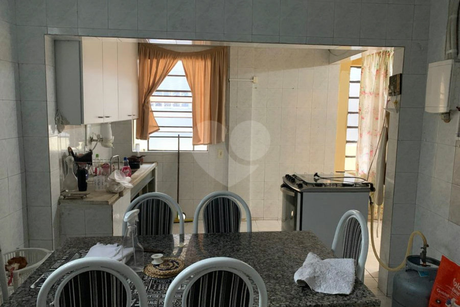 Sobrado à venda com 6 quartos, sendo 1 suíte,  em Vila Aurora (zona Norte), São Paulo, SP
