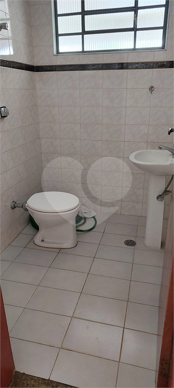 Sobrado à venda com 3 quartos, sendo 1 suíte, em Ressaca, Atibaia, SP