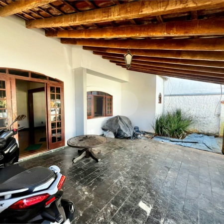 Casa à venda com 3 quartos, sendo 1 suíte, no Centro, Itapetininga, SP