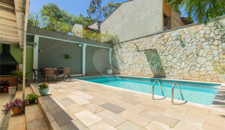 Casa à venda com 3 suítes em Jardim Prudência, São Paulo, SP