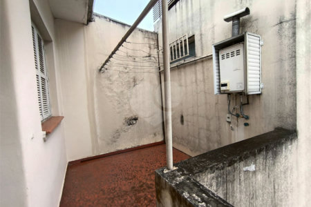 Sobrado à venda com 5 quartos, sendo 1 suíte, em Jardim Trussardi, São Paulo, SP