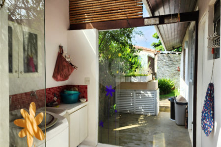 Casa à venda com 4 quartos, sendo 2 suítes,  no condomínio Vila Nova de Gaia, São Paulo - SP