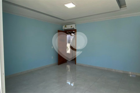 Casa à venda com 4 suítes em Orla Norte, Porto Seguro, BA