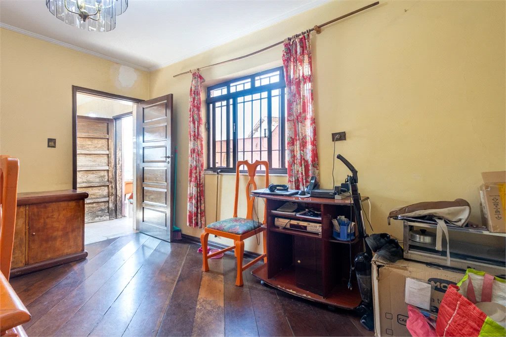 Sobrado à venda com 3 quartos em Vila Sônia, São Paulo, SP