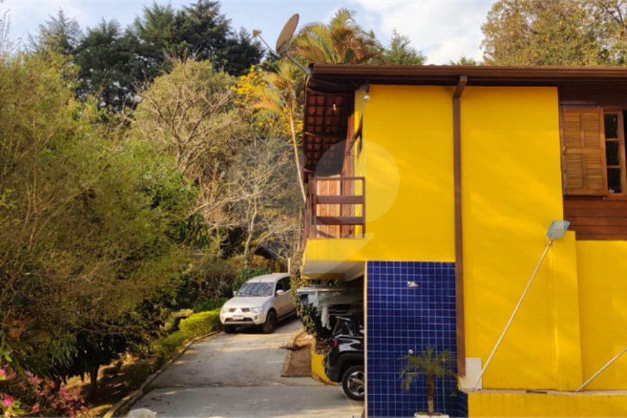 Casa à venda com 4 quartos, sendo 1 suíte, em Serra da Cantareira, Mairiporã, SP