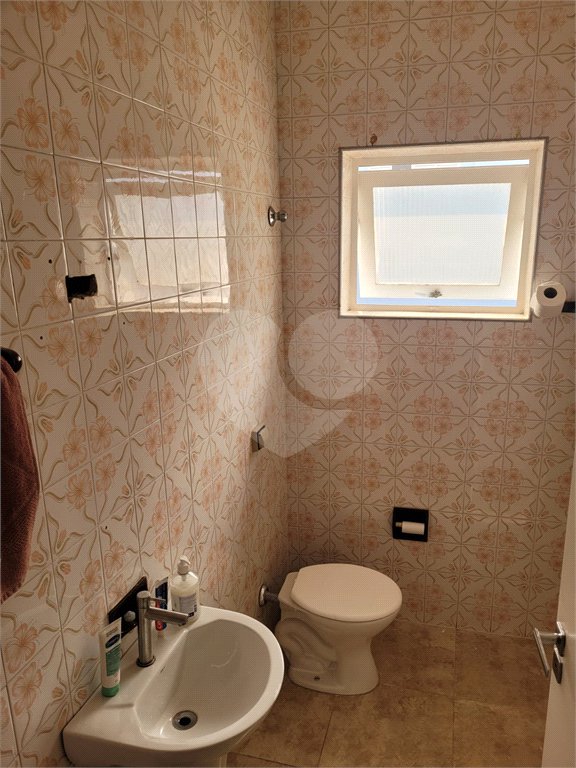 Casa à venda com 3 quartos, sendo 2 suítes, em Vila Paulicéia, São Paulo, SP