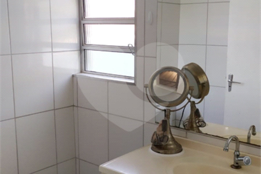 Casa Térrea à venda com 3 quartos, sendo 1 suíte, em Vila Atlântica, Caraguatatuba, SP