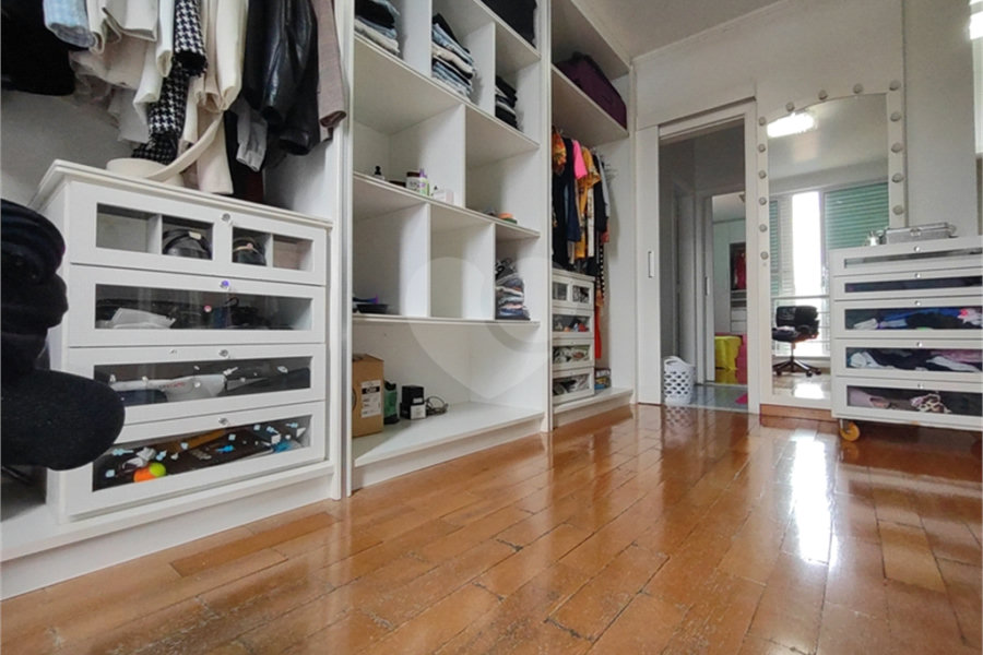 Casa à venda com 3 quartos, sendo 2 suítes, em Tucuruvi, São Paulo, SP