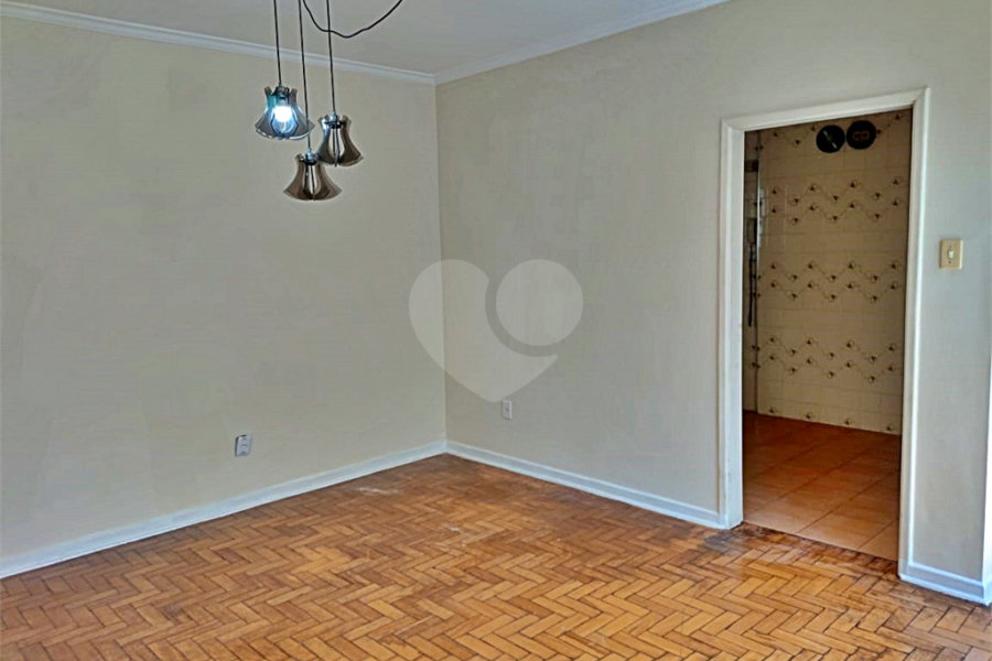 Apartamento à venda com 3 quartos, sendo 1 suíte, em Pinheiros, São Paulo, SP