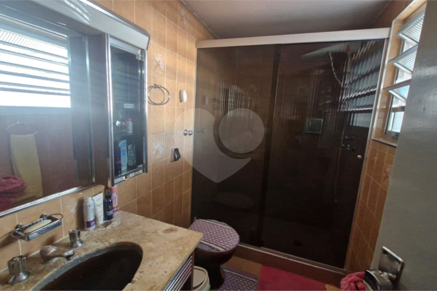 Sobrado à venda com 3 quartos, sendo 1 suíte, em Campo Grande, São Paulo, SP