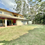 Casa à venda com 4 suítes no condomínio Parque das Artes, Embu das Artes - SP
