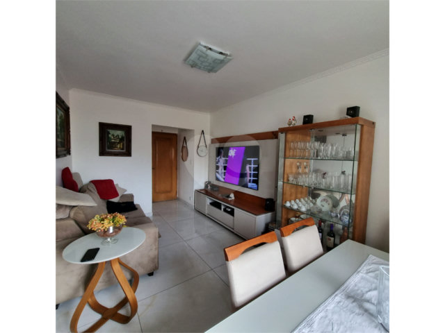 Apartamento à venda com 2 quartos, sendo 1 suíte,  em Santana, São Paulo, SP