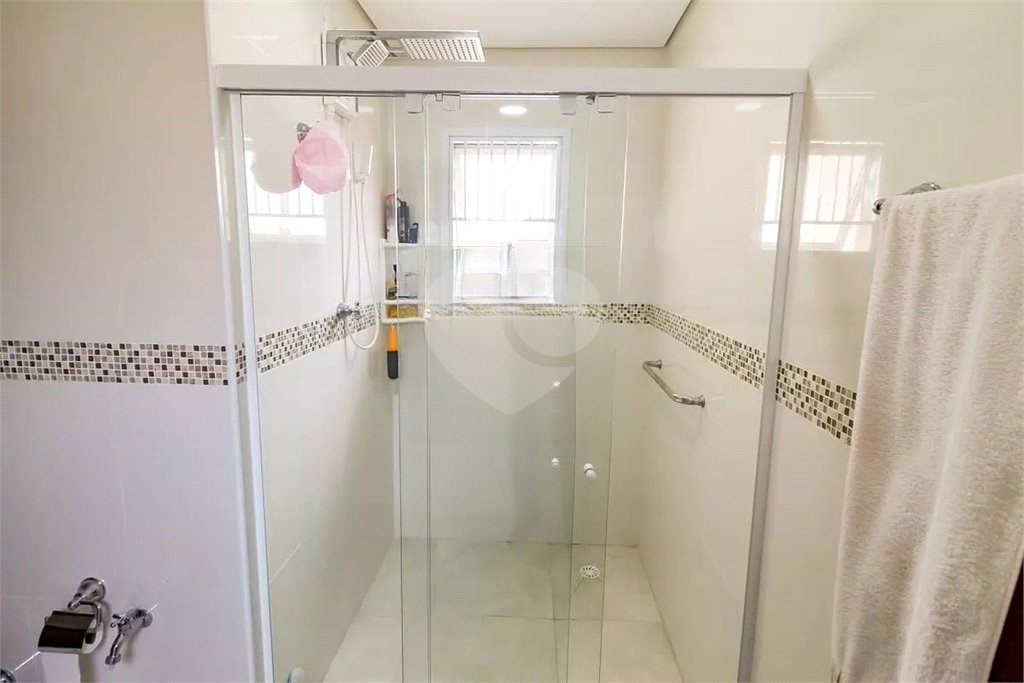 Sobrado à venda com 4 quartos, sendo 1 suíte,  em Vila Sônia, São Paulo, SP