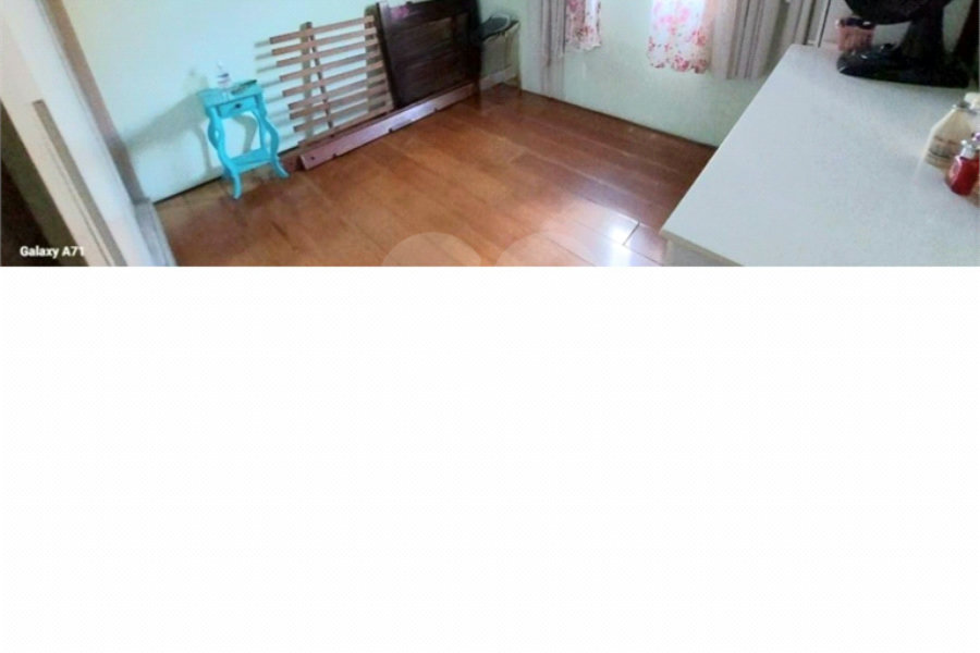Sobrado à venda com 4 quartos, sendo 1 suíte,  no Brasilândia, São Paulo, SP