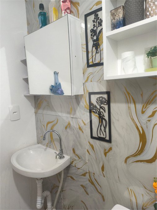 Apartamento à venda com 2 quartos em Jardim Amália, São Paulo, SP