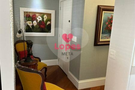 Apartamento à venda com 3 quartos, sendo 2 suítes, em Parque Residencial Aquarius, São José dos Campos, SP