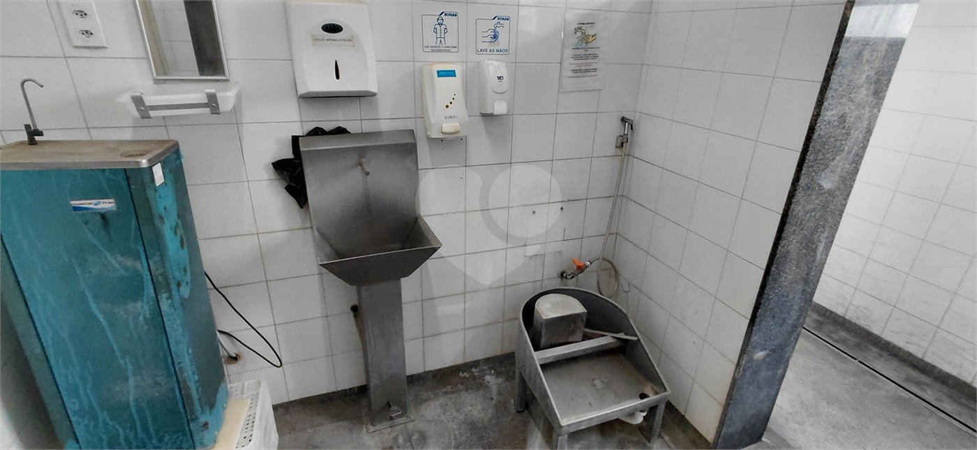 Terreno à venda com 3 suítes em Bazílio, Rio Bonito, RJ