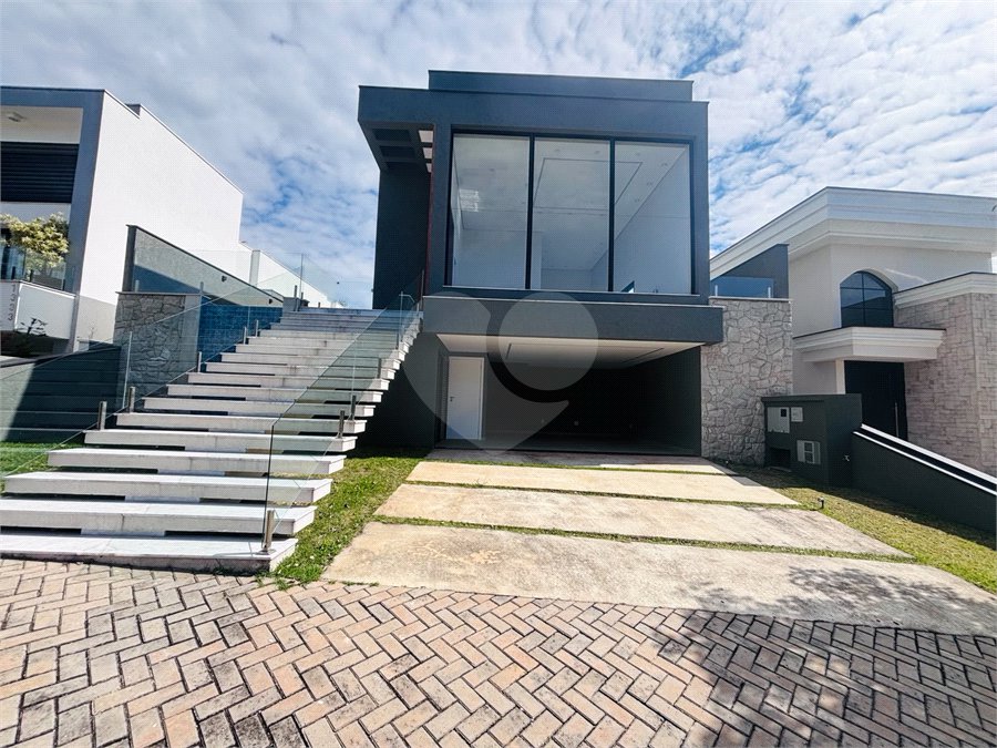 Casa à venda com 3 suítes no condomínio Alphaville Nova Esplanada 1, Votorantim - SP