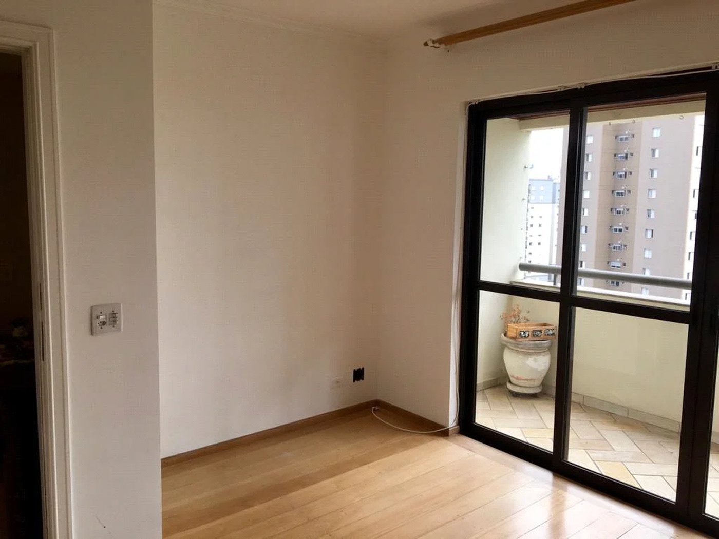 Apartamento à venda com 3 quartos, sendo 1 suíte, em Vila Andrade, São Paulo, SP