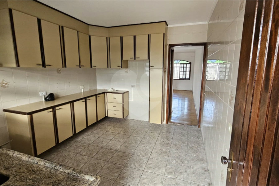Sobrado à venda com 2 quartos em Vila Clarice, São Paulo, SP