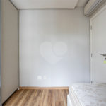Apartamento à venda com 3 quartos, sendo 1 suíte,  em Jardim das Acácias, São Paulo, SP
