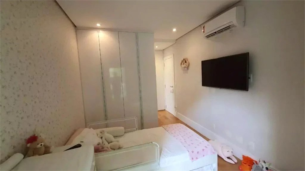 Casa à venda com 3 suítes no condomínio Metropolitan, São Paulo - SP